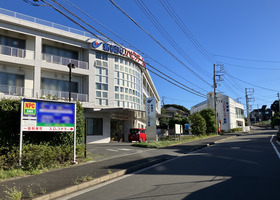 NPC24H新横浜リハビリテーション病院駐車場